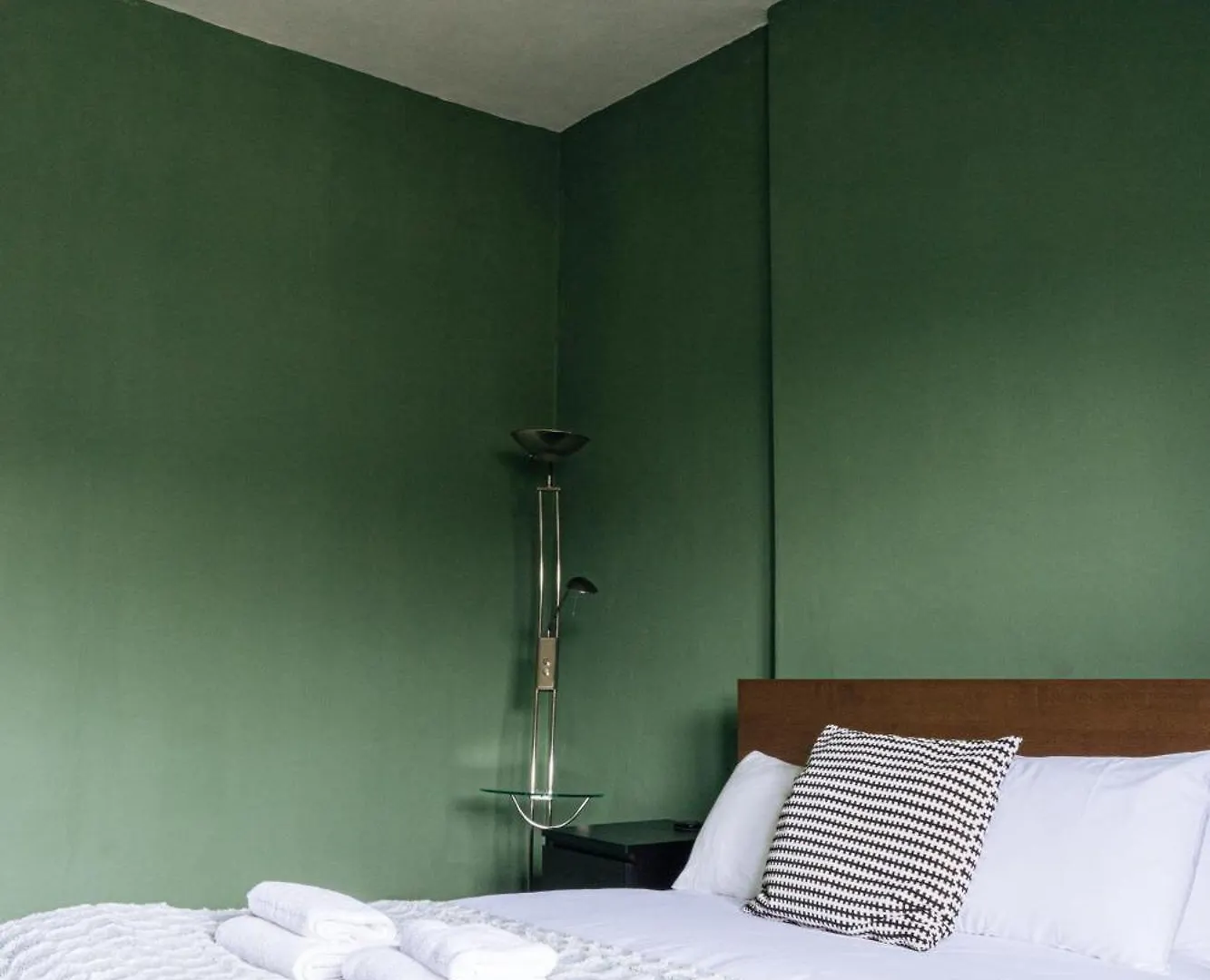 Grade A Listed 2 Bedroom In Edinburgh 0*,  Velká Británie
